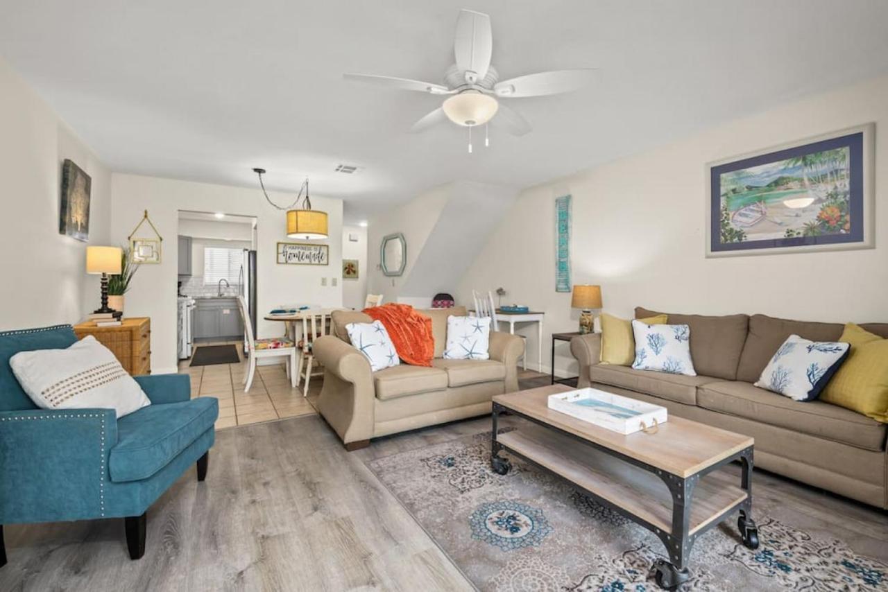 Experience Starlit Nights From Beach Happy'S Balcony Overlooking The Community Pool At Beachwalk Βίλα Panama City Beach Εξωτερικό φωτογραφία
